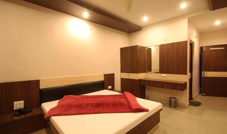 Hotel Pakeeza Аджмер Экстерьер фото