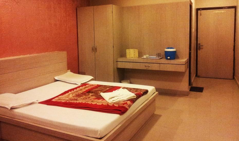 Hotel Pakeeza Аджмер Экстерьер фото