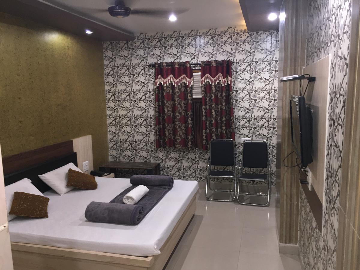Hotel Pakeeza Аджмер Экстерьер фото